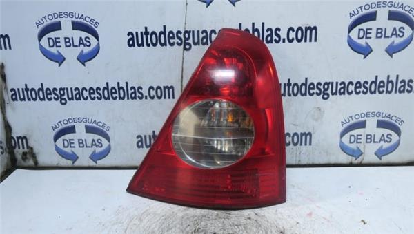CLIO II FASE II BCB0 Piloto Trasero Derecho