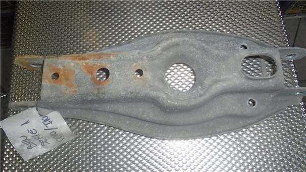 SERIE 1 BERLINA E81E87 Brazo Inferior Trasero Derecho