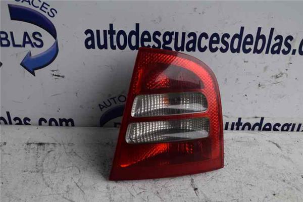 OCTAVIA BERLINA 1U2 Piloto Trasero Derecho