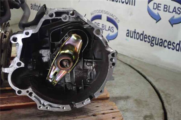 PASSAT BERLINA 3B2 Caja Cambios Manual