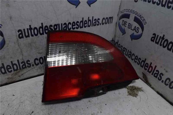 SIN DEFINIR Piloto Porton Trasero Derecho SIN DEFINIR Piloto Porton Trasero Derecho