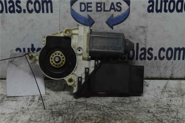 GOLF IV BERLINA 1J1 MOTOR ELEVALUNAS DELANTERO IZQUIERDO GOLF IV BERLINA 1J1 MOTOR ELEVALUNAS DELANTERO IZQUIERDO