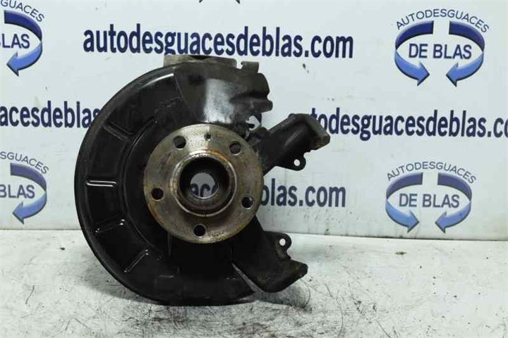 FABIA 6Y26Y3 Mangueta Delantera Derecha