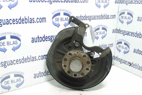ALTEA XL 5P5 Mangueta Trasera Izquierda
