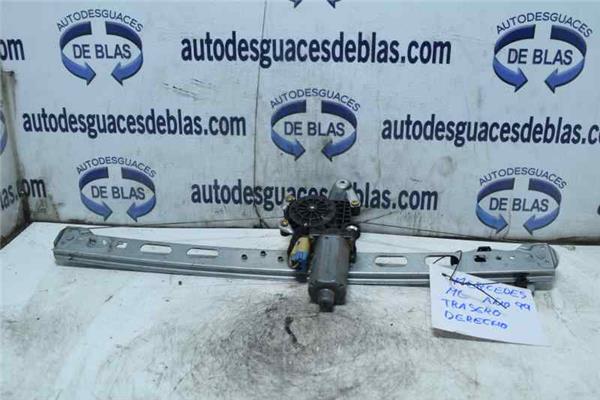 CLASE M W163 Elevalunas Electrico Trasero Derecho