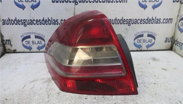 MEGANE II CLASSIC BERLINA Piloto Trasero Izquierdo MEGANE II CLASSIC BERLINA Piloto Trasero Izquierdo