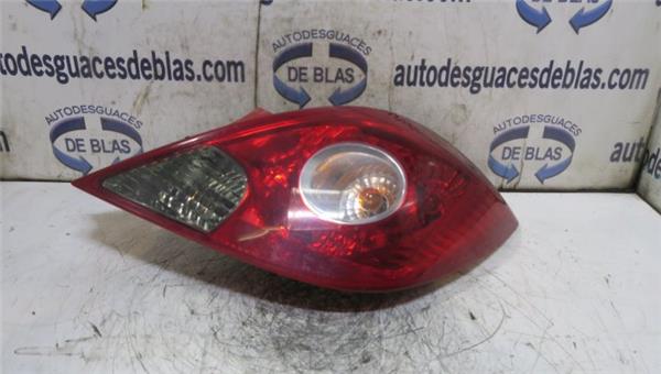 Corsa D 2006- Piloto Trasero Derecho Corsa D 2006- Piloto Trasero Derecho