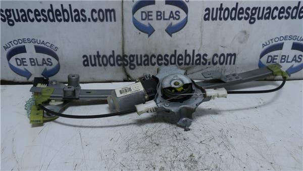 PRIMERA BERLINA P12 Elevalunas Electrico Trasero Derecho