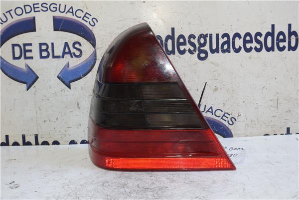 CLASE C W202 BERLINA Piloto Trasero Izquierdo CLASE C W202 BERLINA Piloto Trasero Izquierdo