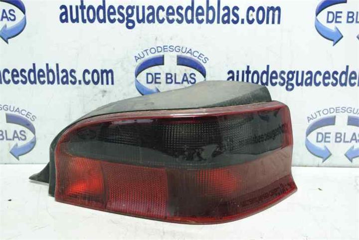 SAXO Piloto Trasero Derecho