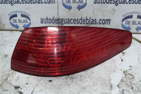 607 S2 Piloto Trasero Derecho
