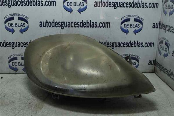 TRAFIC CAJA CERRADA AB 4.01 Faro Delantero Derecho