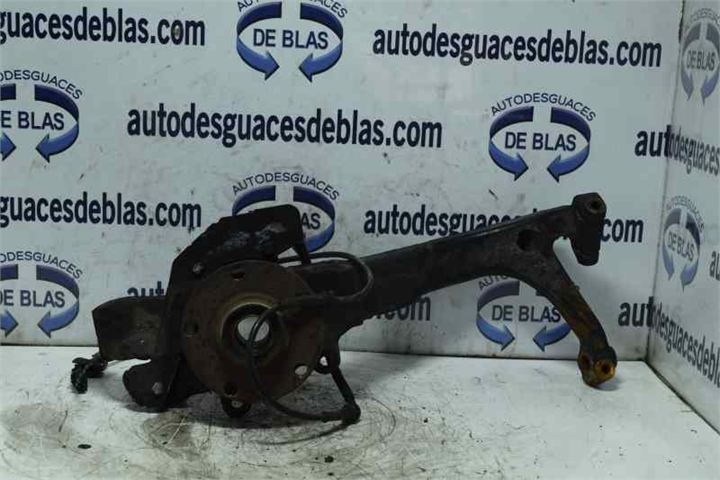 PASSAT BERLINA 3B2 Mangueta Delantera Izquierda PASSAT BERLINA 3B2 Mangueta Delantera Izquierda