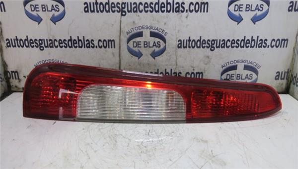FOCUS C-MAX CAP Piloto Trasero Izquierdo