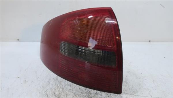 A6 Berlina 4B21997- Piloto Trasero Izquierdo
