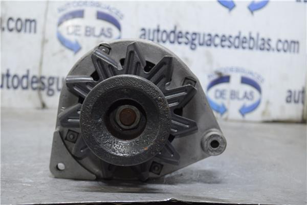 80 811813 Alternador