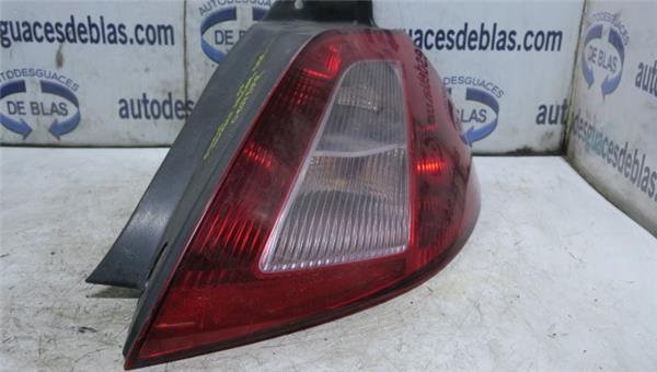 MEGANE II BERLINA 5P Piloto Trasero Derecho