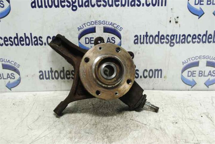 C5 BERLINA Mangueta Delantera Derecha C5 BERLINA Mangueta Delantera Derecha