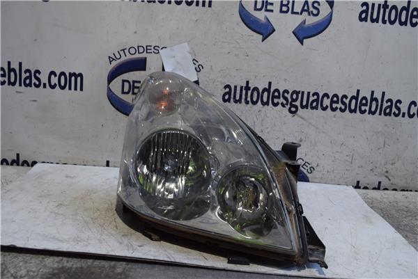 COROLLA VERSO E12 Faro Delantero Derecho COROLLA VERSO E12 Faro Delantero Derecho