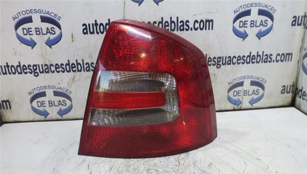 Octavia Berlina 1Z32004- Piloto Trasero Derecho Octavia Berlina 1Z32004- Piloto Trasero Derecho