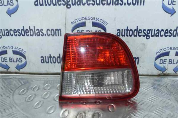 LEON 1M1 Piloto Porton Trasero Derecho