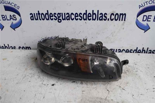 PUNTO BERLINA 188 Faro Delantero Derecho