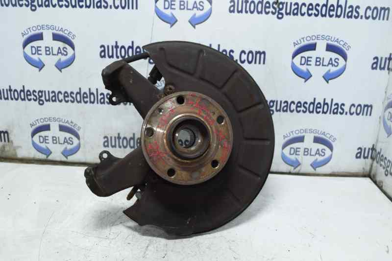 OCTAVIA BERLINA 1Z3 Mangueta Delantera Izquierda