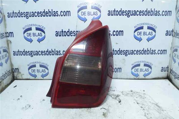 C2 Piloto Trasero Derecho