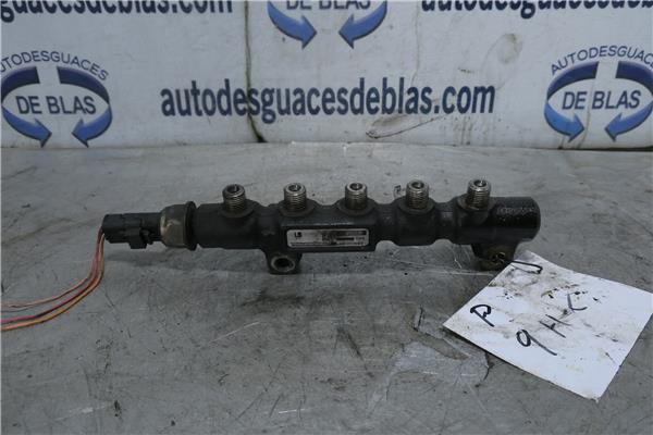 C4 BERLINA RAMPA INYECTORA