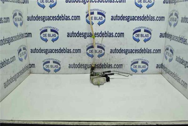 A8 D2 Cerradura Puerta Delantera Derecha