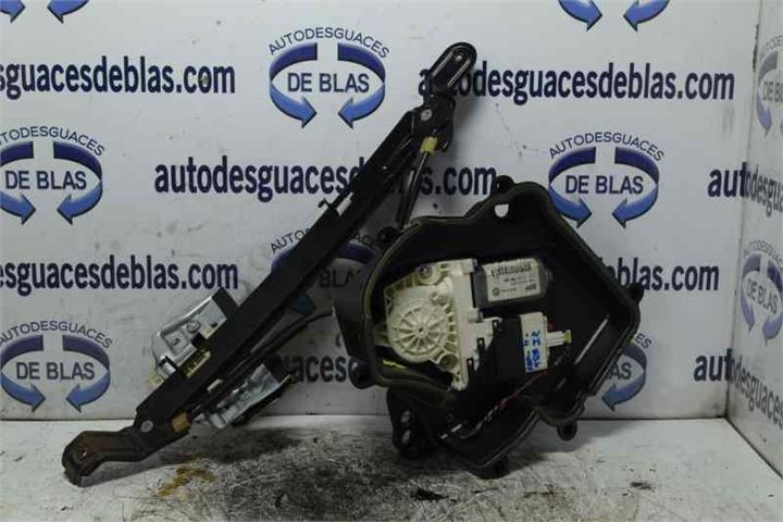 LEON 1P1 Elevalunas Electrico Trasero Izquierdo LEON 1P1 Elevalunas Electrico Trasero Izquierdo