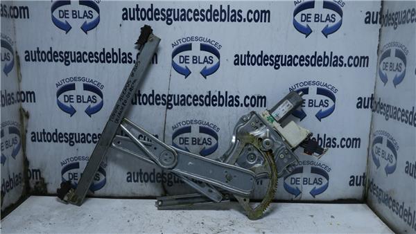 AVENSIS BERLINA T25 Elevalunas Electrico Delantero Derecho