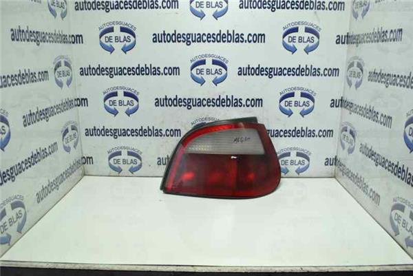 MEGANE I FASE 2 BERLINA BA0 Piloto Trasero Derecho