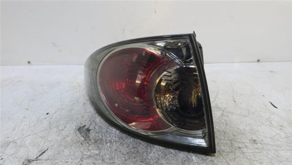 6 Berlina GG2002- Piloto Trasero Izquierdo 6 Berlina GG2002- Piloto Trasero Izquierdo