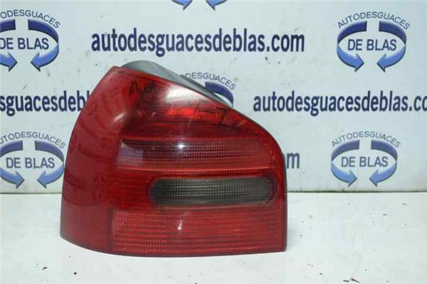 A3 8L Piloto Trasero Izquierdo