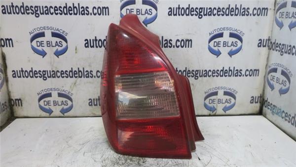 C2 2003- Piloto Trasero Izquierdo