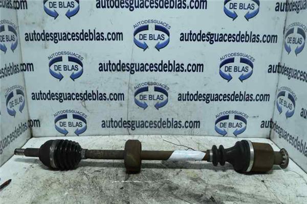 TWINGO III Transmision Delantera Derecha