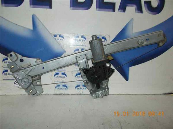 AVENSIS BERLINA T 22 Elevalunas Electrico Delantero Derecho