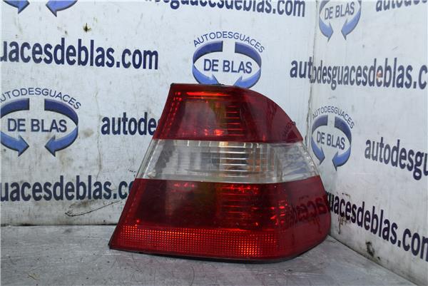 SERIE 3 BERLINA E46 Piloto Trasero Derecho