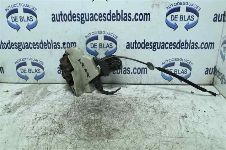 TOURAN 1T1 Cierre Electromagnetico Trasero Derecho