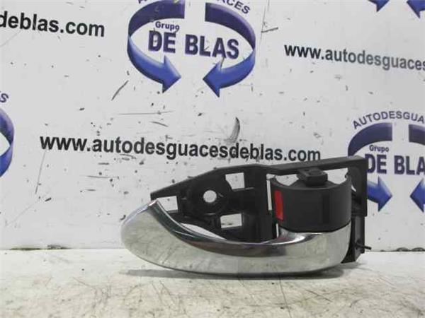 RAV4 A42013- Manilla Interior Puerta Trasera Derecha