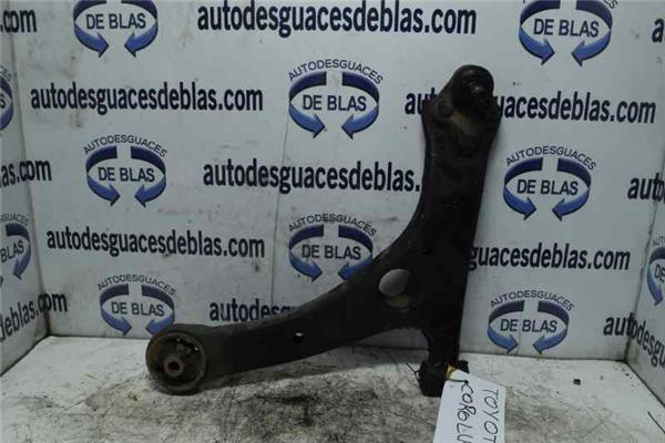 COROLLA E12 Brazo Inferior Delantero Izquierdo