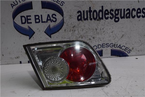 6 BERLINA GG Piloto Trasero Izquierdo 6 BERLINA GG Piloto Trasero Izquierdo
