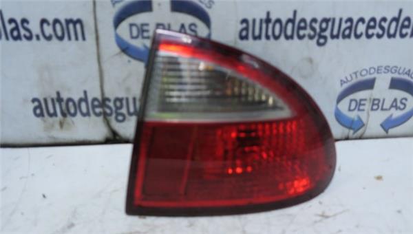 LEON 1M1 Piloto Trasero Derecho