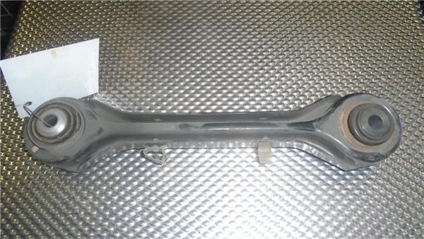 SERIE 1 BERLINA E81E87 Brazo Superior Trasero Izquierdo