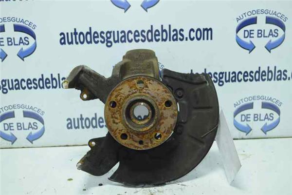 GOLF IV BERLINA 1J1 Mangueta Delantera Izquierda
