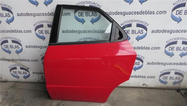 Civic Berlina 3 puertas FN2007- Puerta Trasera Izquierda