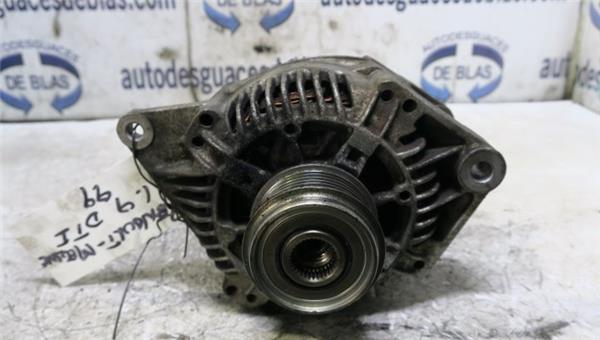 MEGANE I COACHCOUPE DA0 Alternador