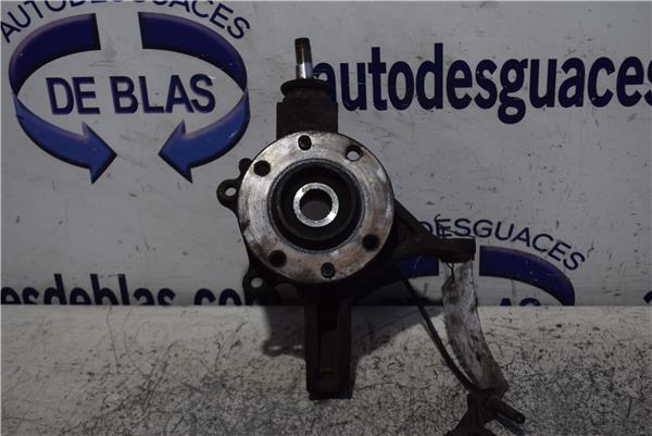 C4 BERLINA Mangueta Delantera Derecha