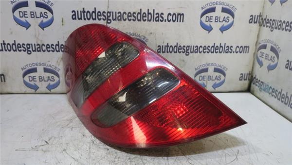 Clase A BM 16906.2004- Piloto Trasero Izquierdo Clase A BM 16906.2004- Piloto Trasero Izquierdo
